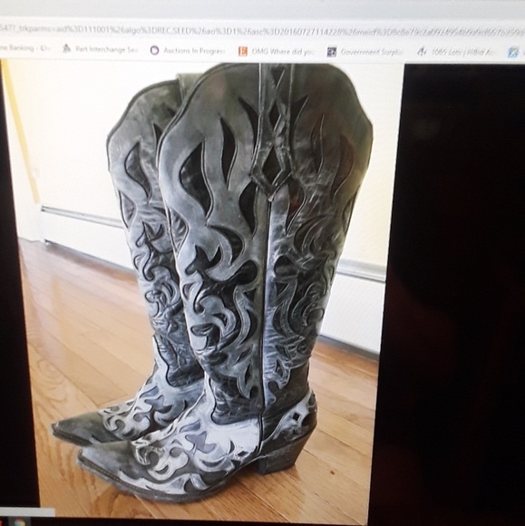 Ladies cowboy boots - Picture 1 of 1